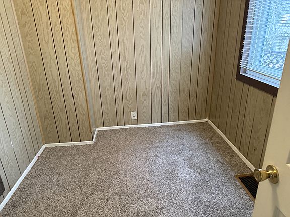 5th image of 234 Barrows St #1
