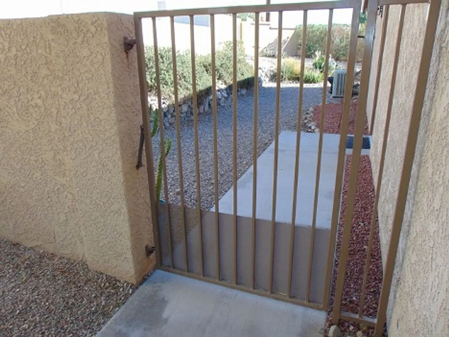 Furnished Summer Rental April- October 2025 — Photo 3