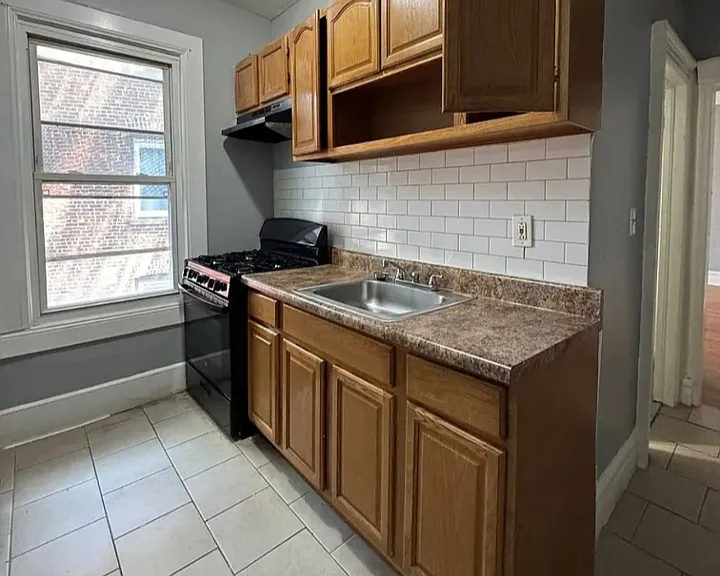 36 Shepard Ave #12 — Photo 1