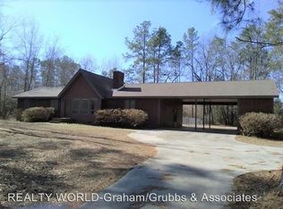 8580 Tartan Rd, Laurinburg, NC 28352