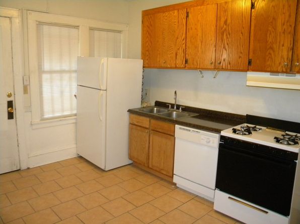 410 5th St NE APT 3