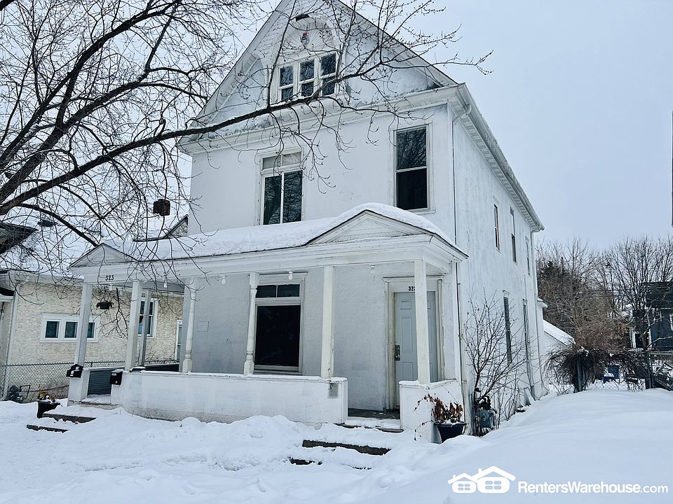 1st image of 323 30th Ave N #1
