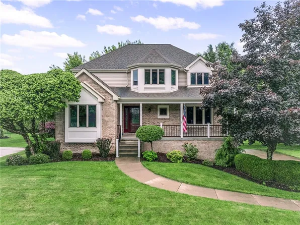 116 Bristol Dr, Seven Fields, PA 16046