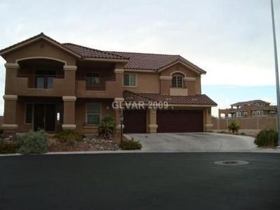 193 Lonely Mountain Ct, Las Vegas, NV, 89110