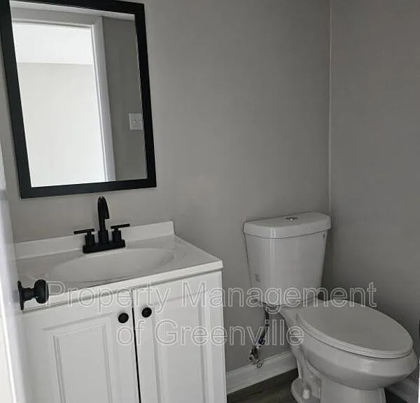 6526 White Horse Rd #10B — Photo 6