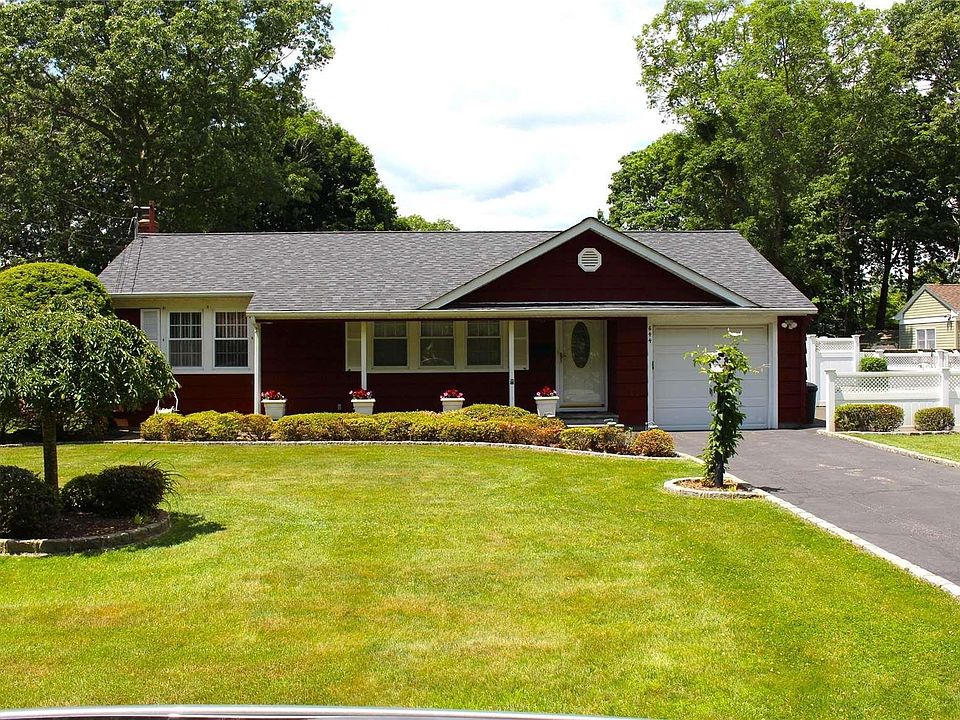 1st image of 644 N Gillette Avenue