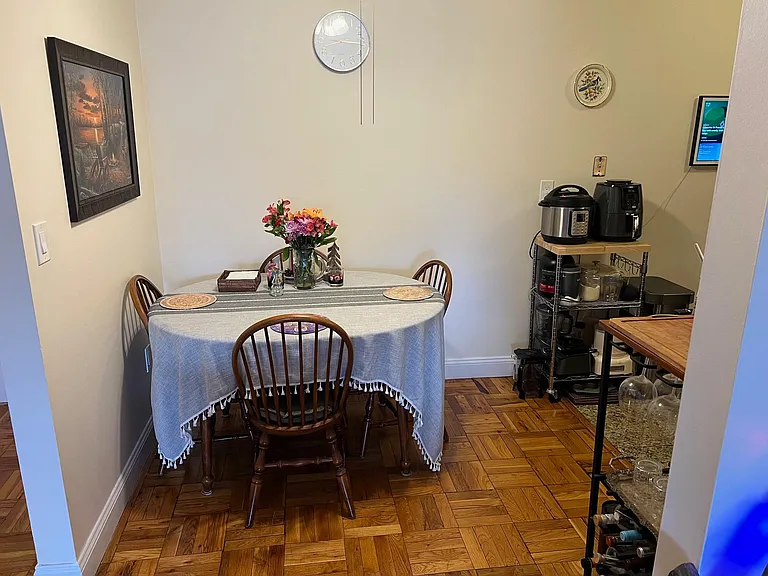 838 Pelhamdale Ave #2K — Photo 3