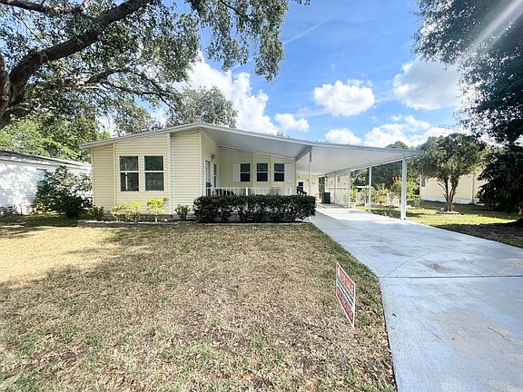 3rd image of 3833 Willaford Dr
