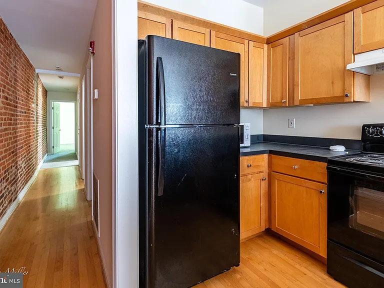 1712 Thames St — Photo 7