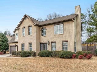 6028 Hidden Way Ln, Trussville, AL 35173