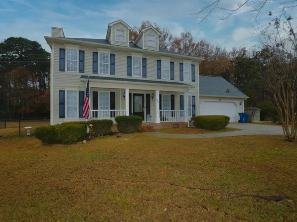 857 Westchester Ct, Anniston, AL 36207