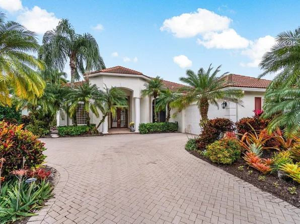 39 Bermuda Lake Drive, Palm Beach Gardens, FL 33418