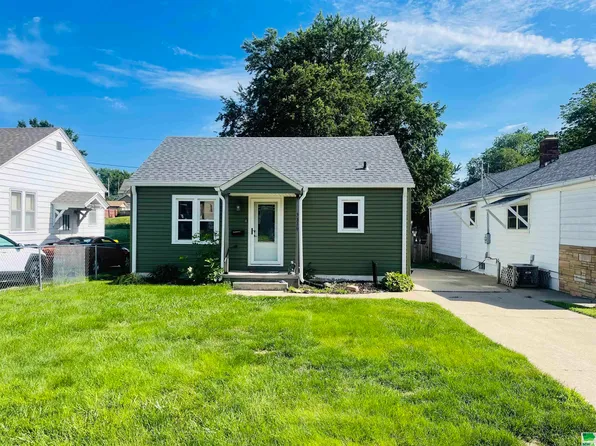 3316 7th Ave, Sioux City, IA 51106