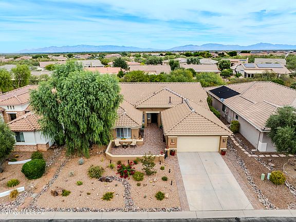 2nd image of 2011 E Orchid Ln