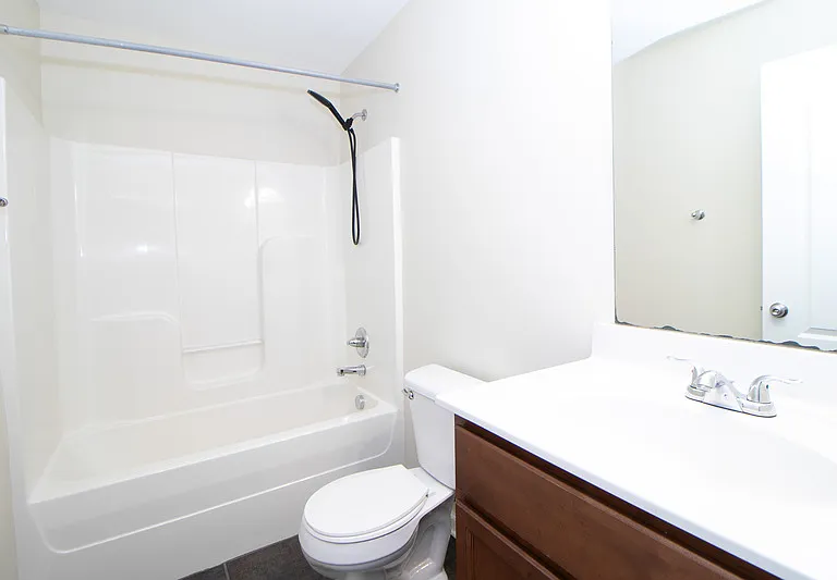 1716D Thistlewood Dr — Photo 9