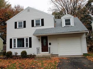 92 Aragon Ave, Rochester, NY 14622