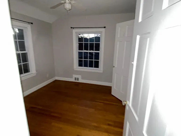 2630 S Troy St — Photo 23