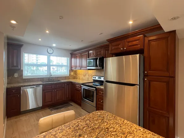 3224 S Ocean Blvd, Highland Beach, FL