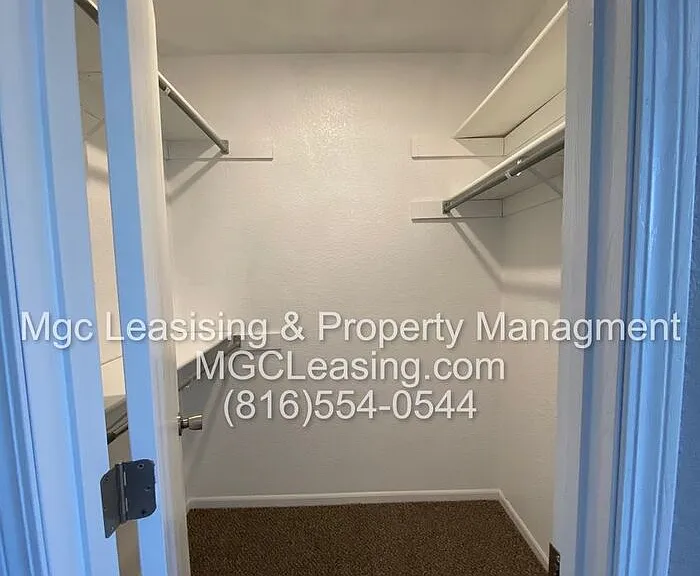 504 SW 5th St — Photo 17