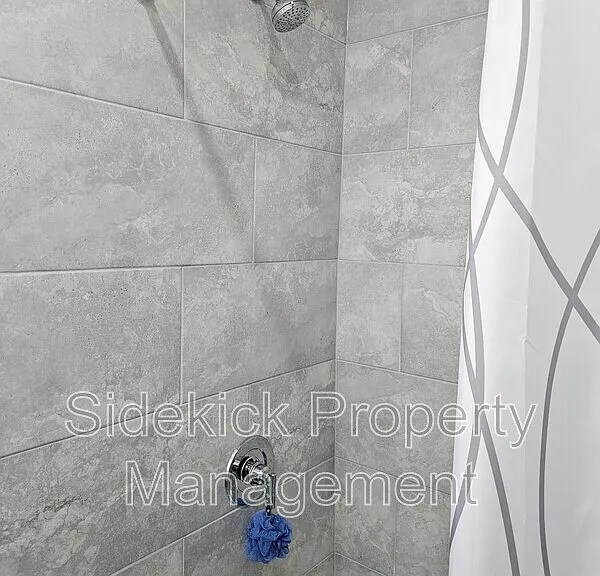 1157 S Townsend Ave — Photo 14