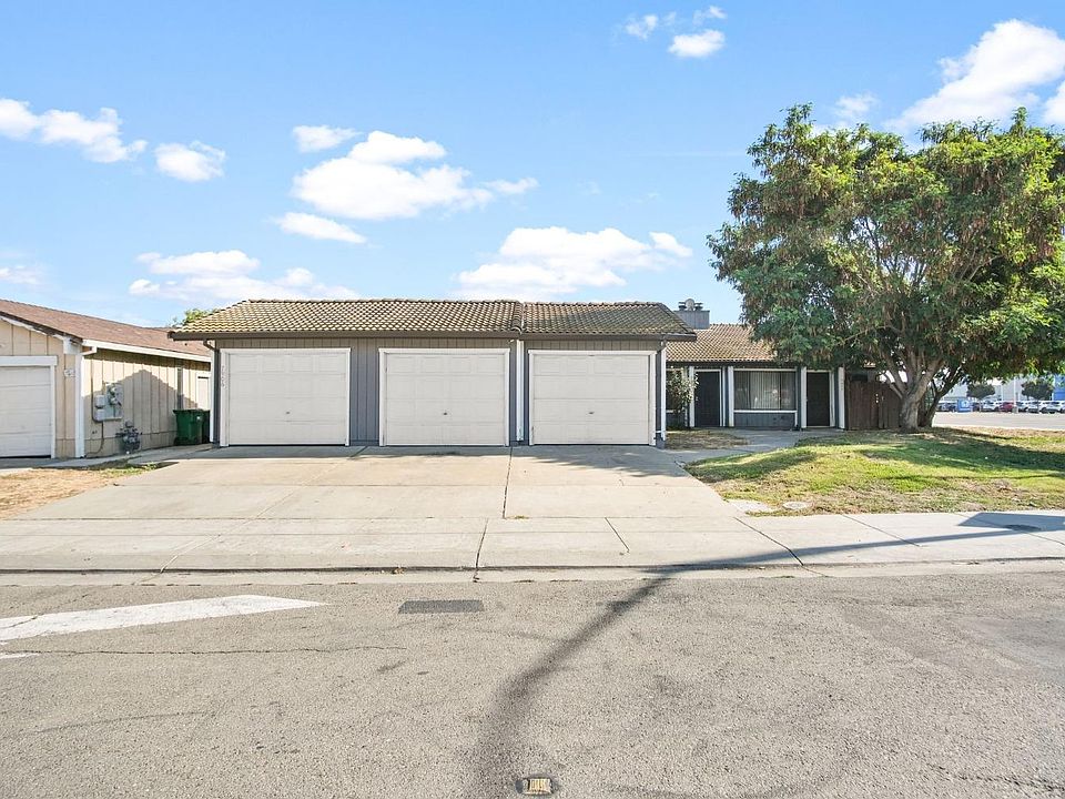 1st image of 7902 Montauban Ave