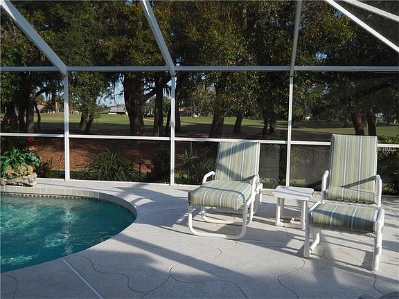 4th image of 52 Bunker Ln