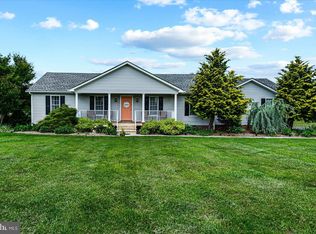 127 Henley Fork Dr, Tappahannock, VA 22560