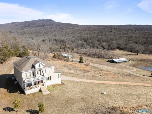 129 Victorian Rose Ln, Gurley, AL 35748