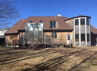 124 Kristen Ct, Warwick, RI 02888