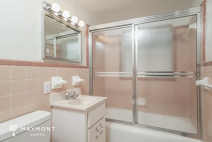1231 Greenview Dr — Photo 13