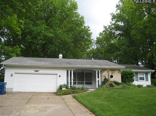 463 Lullaby Cir, Amherst, OH 44001