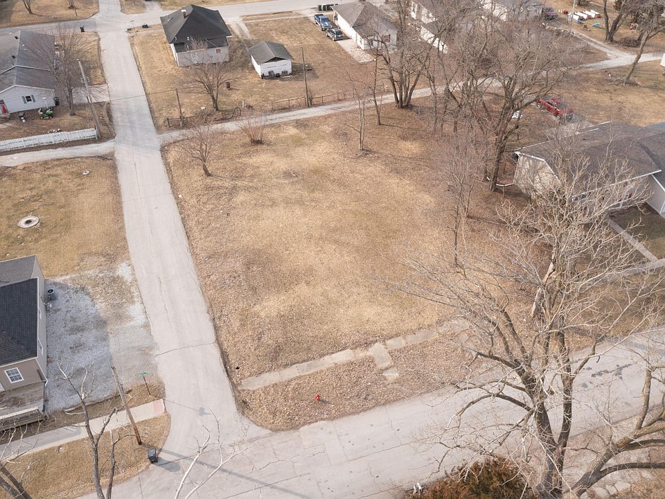 1st image of 1402 Quinn St
