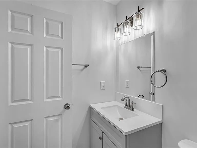 317 Stokes Ave SE — Photo 27