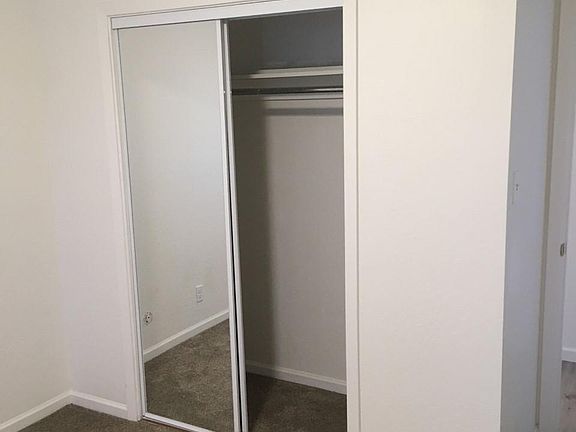 3rd image of 91 Hillcrest Dr #2