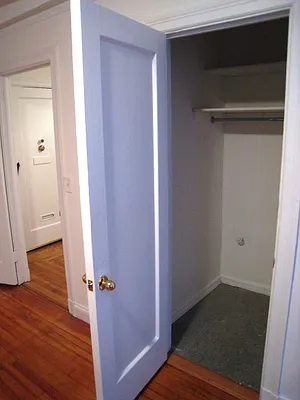 Rented by City Connections Realty | media 12