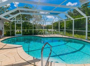 4690 Parrot Ave, Naples, FL 34104