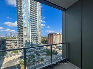 36 Manor Rd E #722, Toronto, ON M4S 1P8