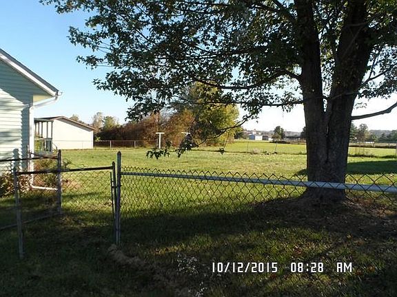 5th image of 47 Marianna Dr