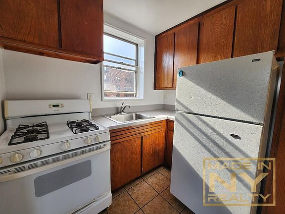 2nd image of 142-02 84th Dr #4L