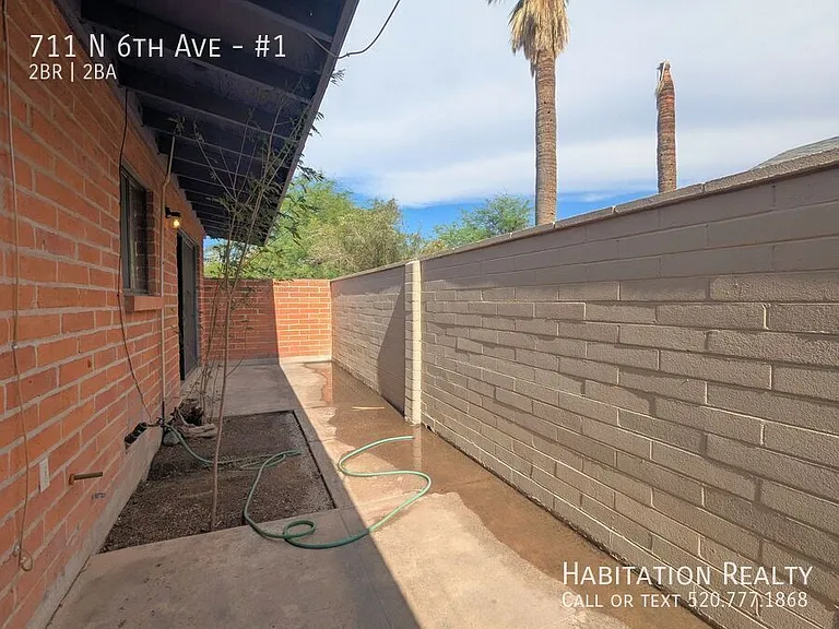 711 N 6th Ave #1 — Photo 15