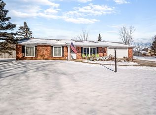 1310 Fawn Dr, Fort Wayne, IN 46804