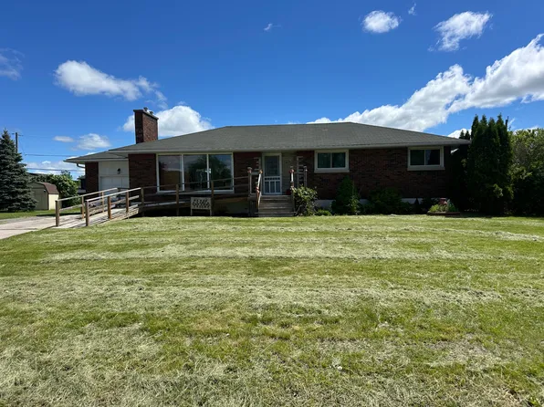 108 Sidney Cres, Quinte West, ON K0K 1E0