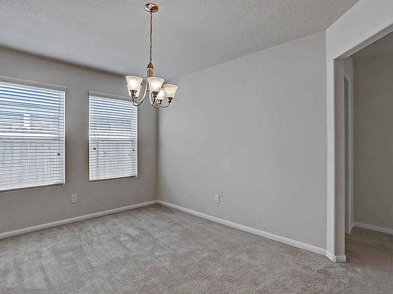 9960 Hyacinth Way — Photo 2