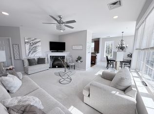 327 Mill Pond Way #327, Eatontown, NJ 07724
