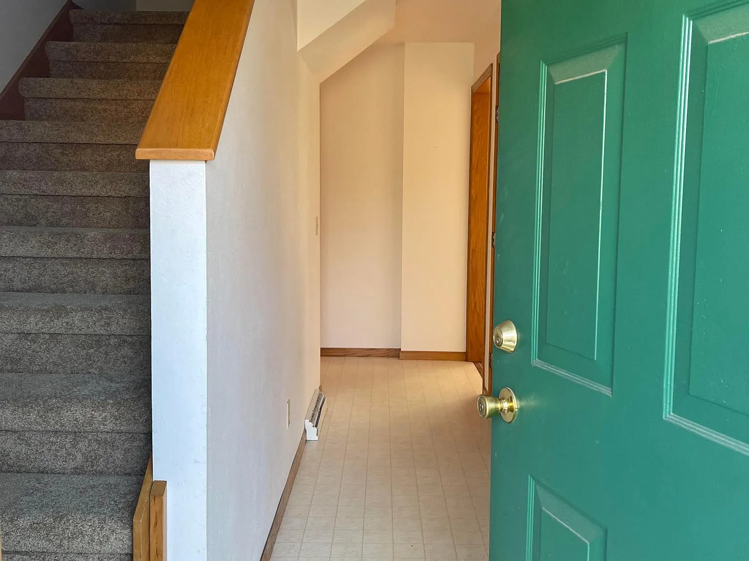812 N Gammon Rd — Photo 3