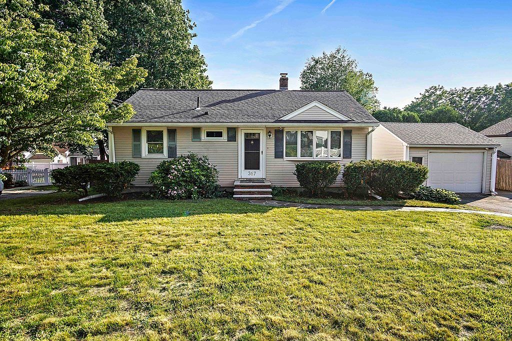 367 Salem St, Woburn, MA 01801 Zillow