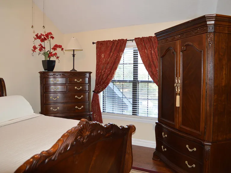 4167 Greenview Ct — Photo 9
