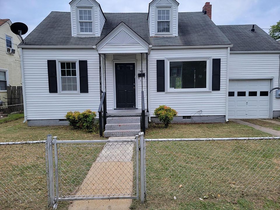 1st image of 3629 S Warwick Cir
