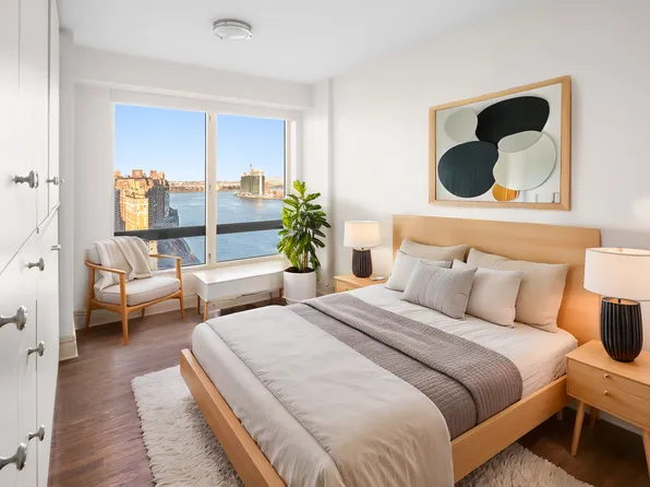 530 East 76th Street image 19 of 23