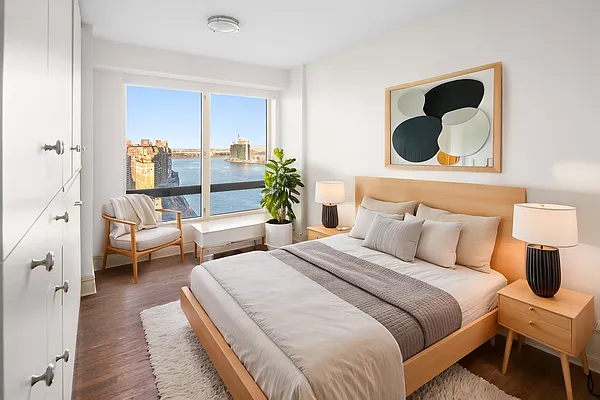 noonさま　専門 530 East 76th Street #14J in Lenox Hill, Manhattan | StreetEasy